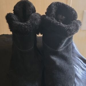 Skechers Black Ankle Boots with Fur Lining